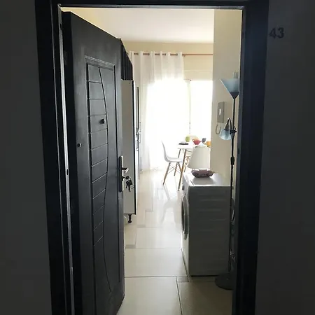 아파트 Vera In Saranda *